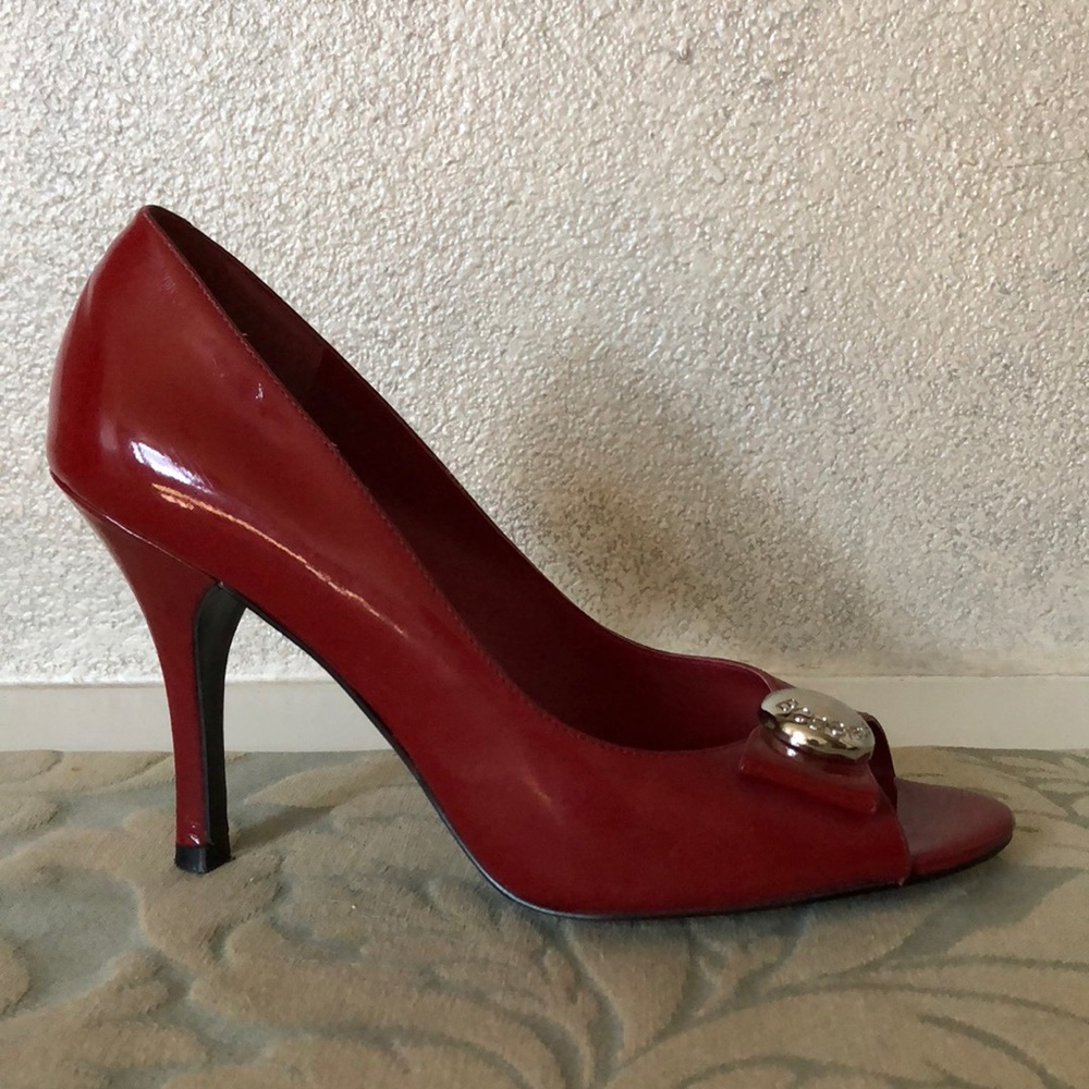 Red high heel bcbg girls shoe
